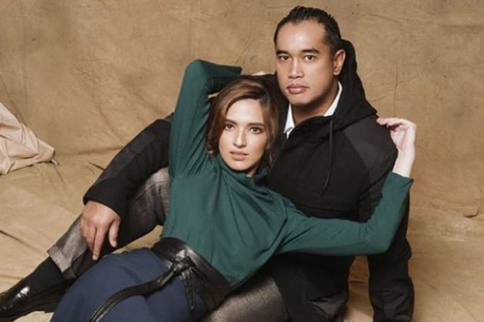 Nia Ramadhani dan Ardie Bakrie 