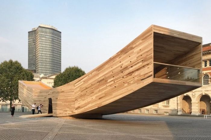 Landmark The Smile, desain Alison Brooks Architects 2016 dan berlokasi di London. 