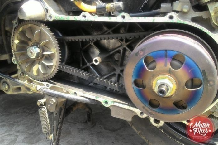 Ilustrasi part CVT motor matic