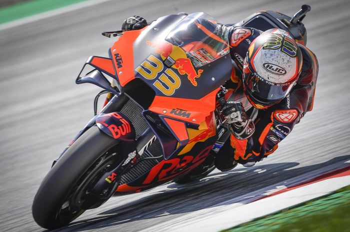 Hasil balap MotoGP Austria 2021, geger Brad Binder juara, Valentino Rossi bikin fanatikan deg-degan.