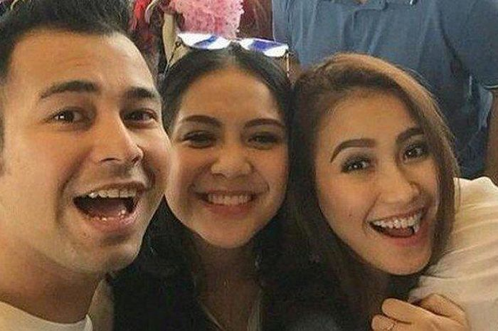 Raffi Ahmad - Nagita Slavina - Ayu Ting Ting