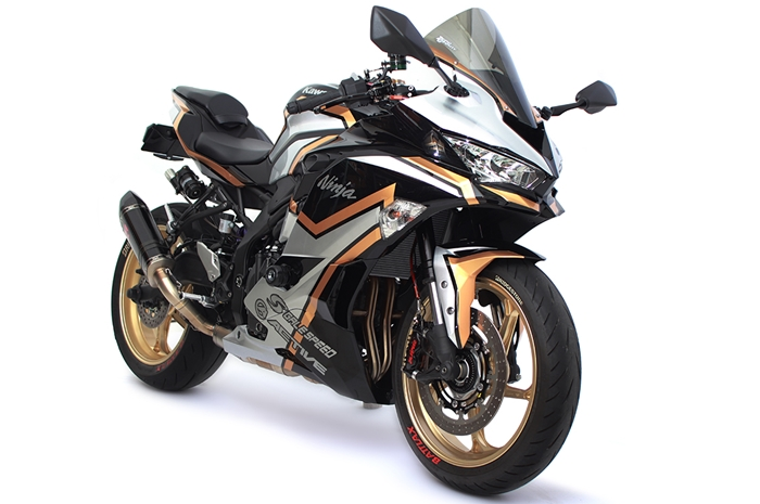 Kawasaki Ninja ZX-25R garapan Active Japan