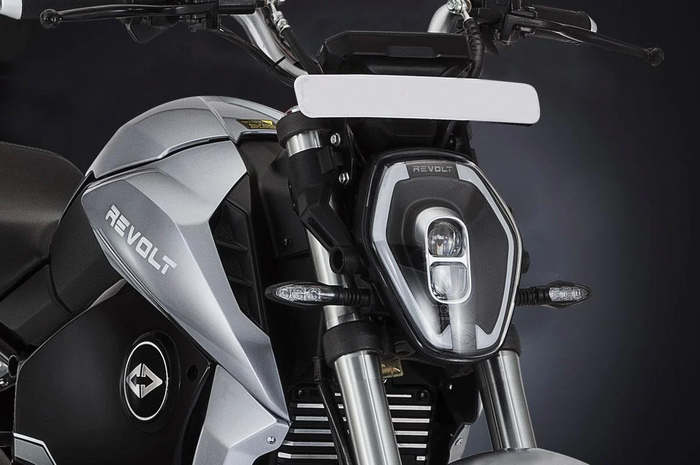 Harga lebih murah dari Honda BeAT, motor listrik mirip KTM Duke siap meluncur.