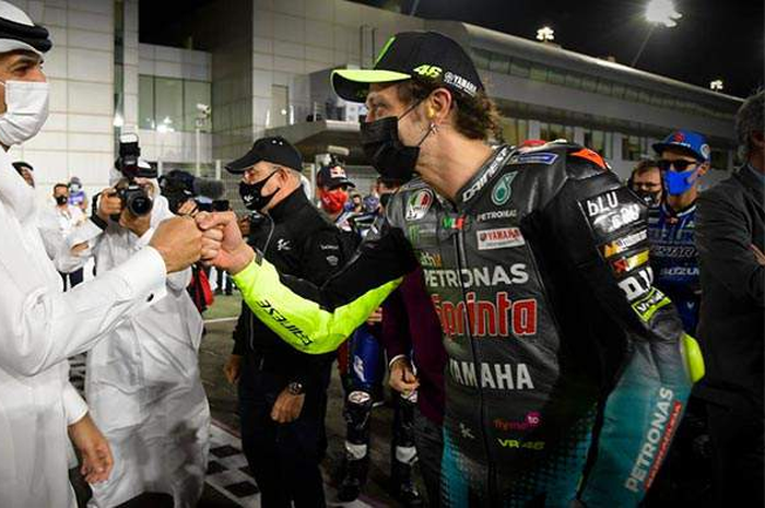 Sultan Arab Saudi, Pangeran Abdulaziz bin Abdullah bin Saud bin AbdulAziz Al Saud mengaku ada masalah kesepakatan dengan Valentino Rossi.