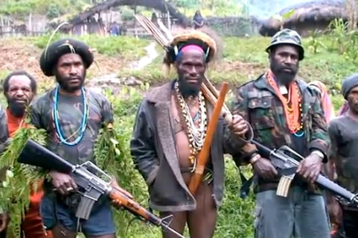 KKB Papua yang meresahkan warga Pegunungan Tengah. Ini foto tampang 2 pemimpin KKB Papua yang diakui paling berbahaya.