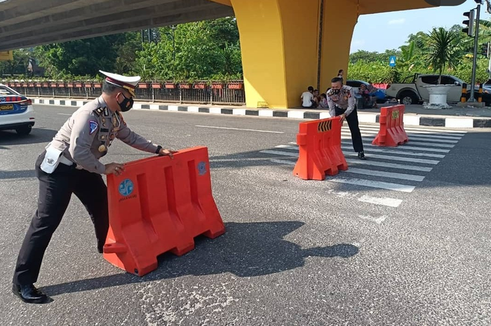 Ilustrasi PPKM Level 4 Luar Jawa-Bali diperpanjang hingga 20 September