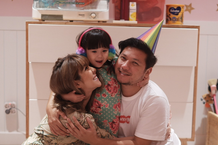 Gisel keceplosan membongkar aib di masa lalu saat masih menikah dengan Gading Marten. Penyebabnya, foto unggahan Raffi Ahmad. 