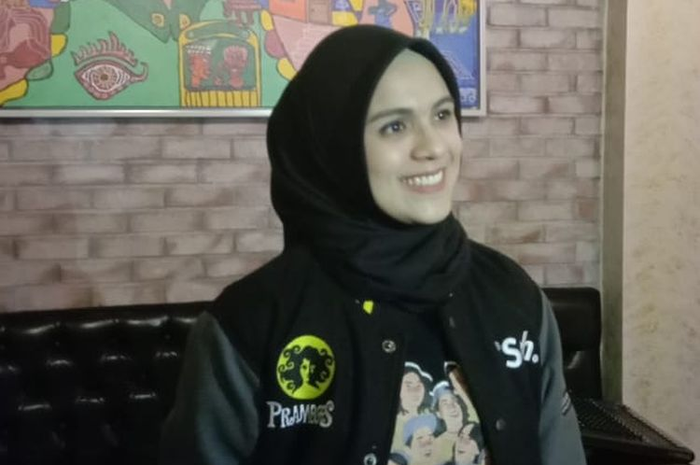 Biodata artis Nycta Gina