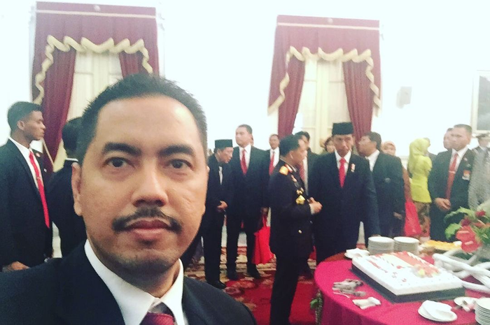 Bukan hanya Sunan Kalijaga, istri siri ayah Taqy Malik ini juga dibela anak Ketua MPR, Bambang Soesatyo. Ini foto pengacara Marlina Octoria.