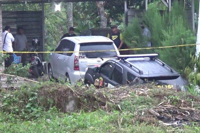 Sebentar Lagi Terpecahkan! Sosok Wanita Bermobil Putih Dicurigai Polisi Usai Lakukan Hal Mengejutkan Ini Tak Jauh dari TKP Meninggalnya Tuti dan Amalia