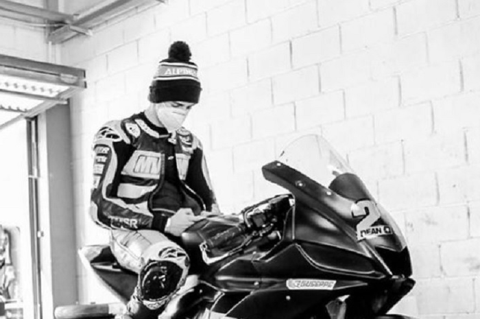 Sepupu Maverick Vinales, Dean Berta Vinales meninggal dunia di WorldSSP300 Jerez 2021, kok Marc Marquez yang disalahkan, sih?