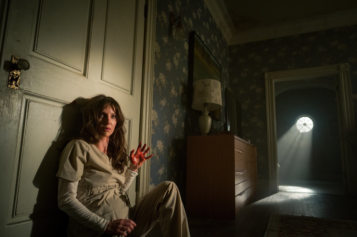 Annabelle Wallis sebagai Madison di Film Malignant