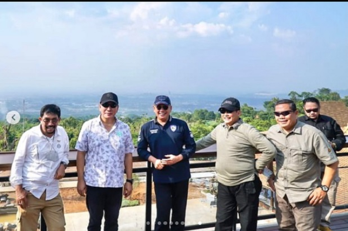 Enggak mau kalah dengan sirkuit Mandalika di Lombok, sirkuit Sentul, Bogor, terus berbenah untuk menggelar WSBK dan MotoGP.
