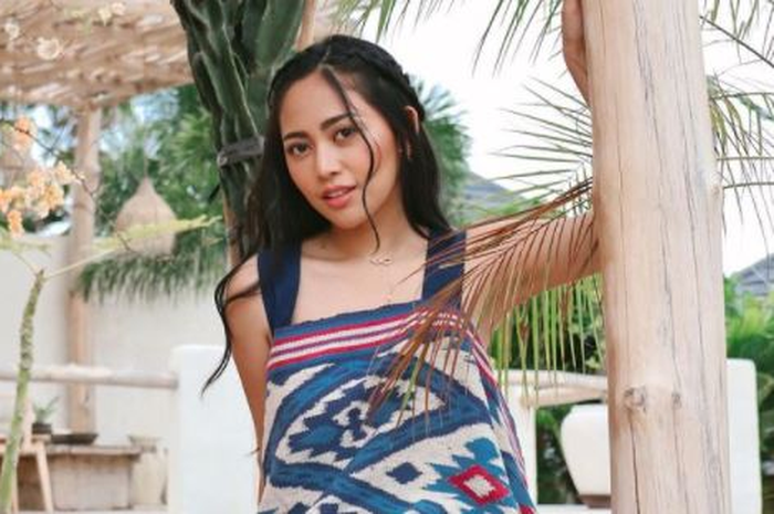 Rachel Vennya
