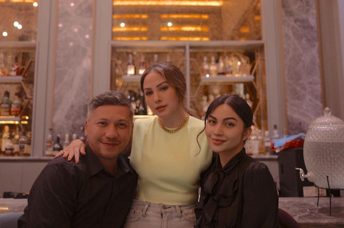 Gading Marten, mantan suami Gisel, ikut terseret usai perceraian selebgram Paola Serena Novelii.