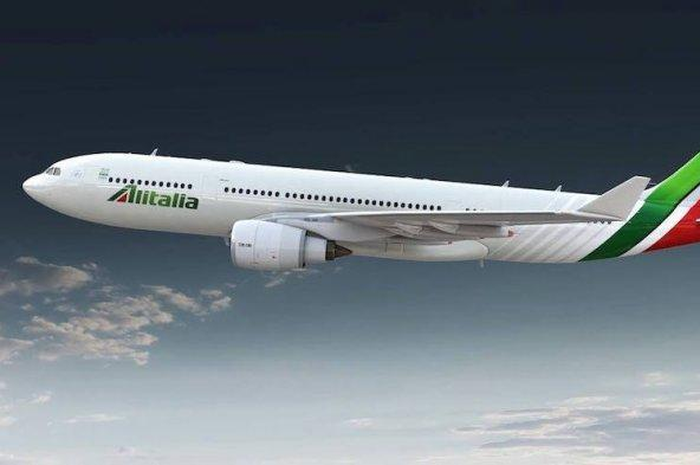 Maskapai Alitalia bangkrut dan berhenti mengudara setelah 74 tahun