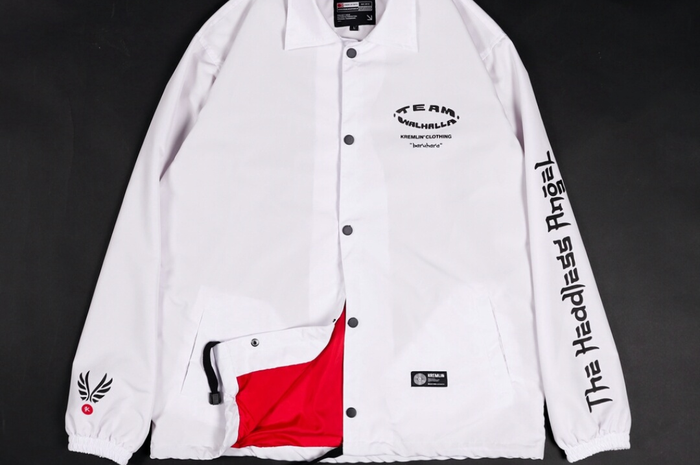 Coach Jaket Warna Putih Kremlin Clothing