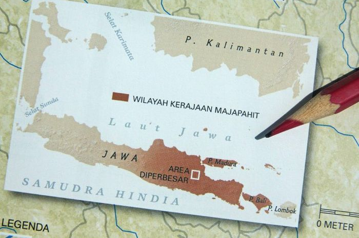 Kerajaan Majapahit.