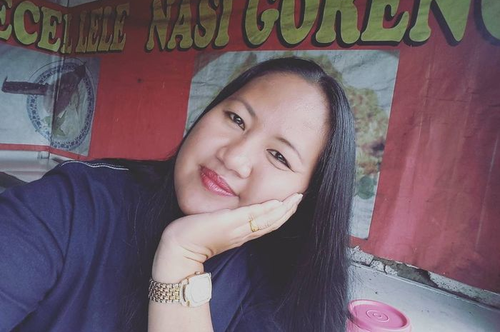 Foto Riri Khasmita, ART Nirina Zubir yang kepergok menggondol 6 sertifikat dan aset berharga ibu Nirina Zubir