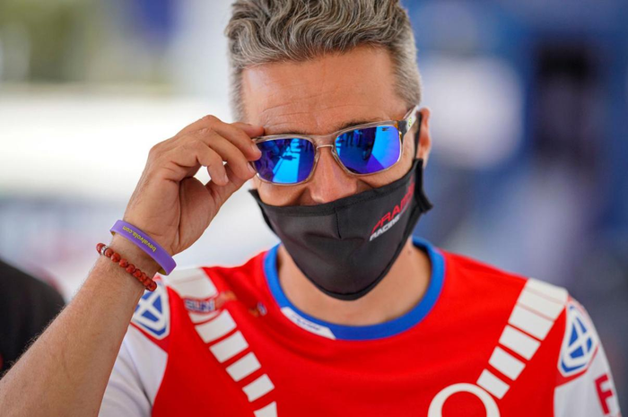 Jelang tes MotoGP Indonesia 2022 di sirkuit Mandalika, Lombok, NTB, Bos Tim Pramac Ducati, Francesco Guidotti dibajak KTM.