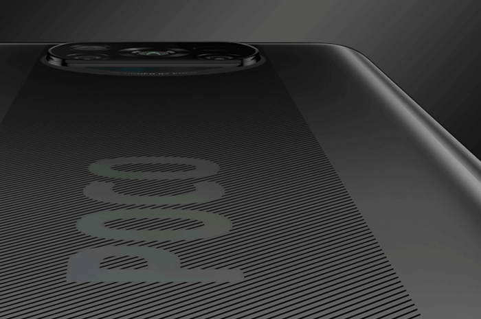 Ilustrasi logo POCO di casing belakang POCO X4