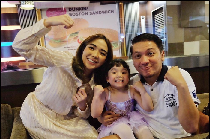 Gisel mengakui ada saat foto mesra dirinya dengan Gading cuma sebuah kepalsuan. Gisel blak-blakan membongkar alasannya.