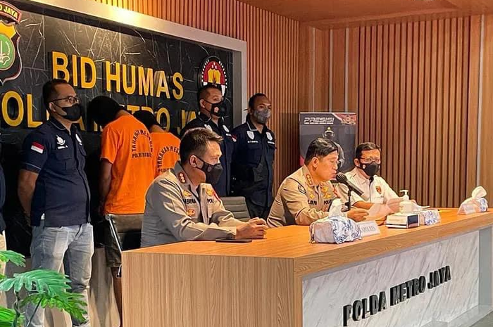 Tetangga tempat Bang Jangkung bekerja sama sekali tak menyangka pelaku nekat melakukan mutilasi pada kurir ojol Ridho Suhendra.