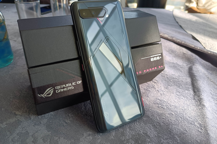 ASUS ROG Phone 5s Pro