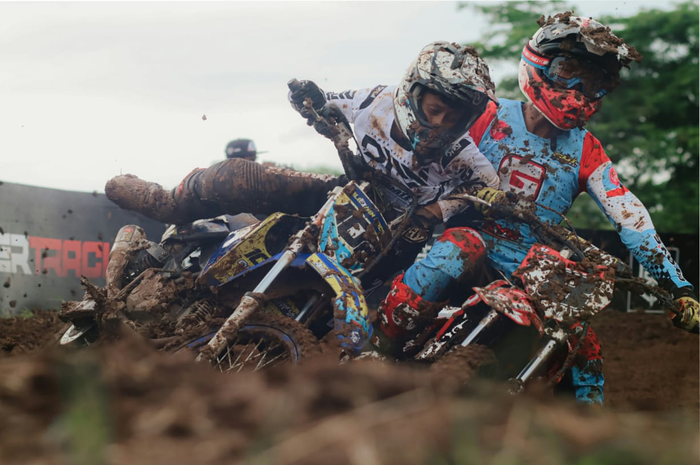Digempur hujan deras, ajang balap garuk tanah Powertrack 2021 Round 2 berjalan seru, simak hasil lombanya.