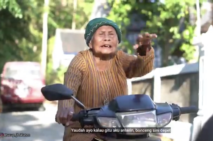 Melihat foto duka Mbah Minto, akun Instagram Ucup Klaten dibanjiri ungkapan bela sungkawa. Netizen penasaran sakit Mbah Minto.