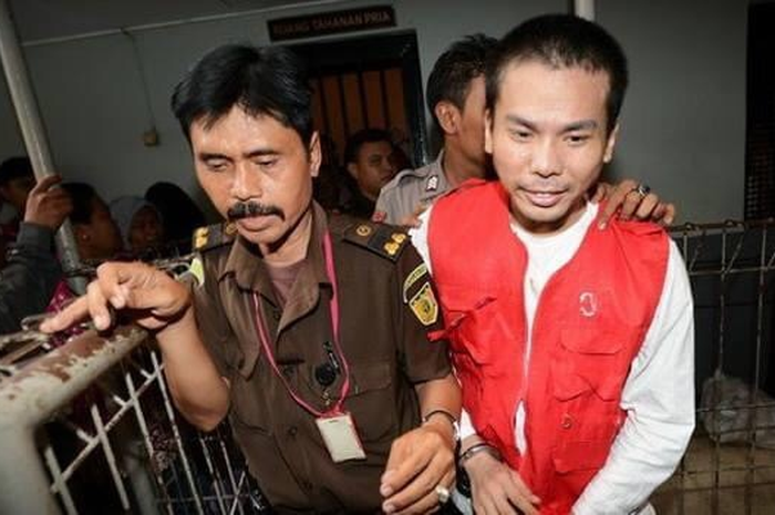 Sebelum diamankan karena kasus narkoba, Robby Abbas mengaku sudah menjual 100 artis Tanah Air di bisnis prostitusi online.