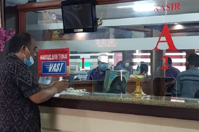 Buruan bawa KTP, STNK dan BPKB motor karena masih ada pemutihan denda pajak kendaraan di empat Samsat ini