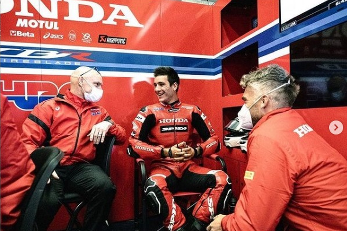 Muncul nama pembalap WorldSBK yang akan menggantikan pembalap Repsol Honda, Marc Marquez di awal MotoGP 2022.