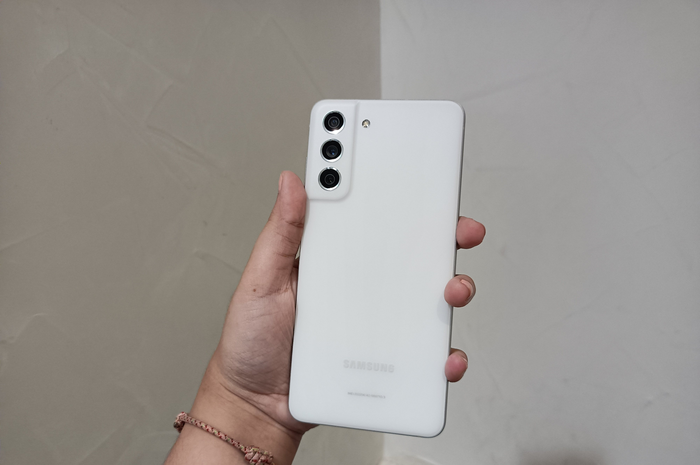 Samsung Galaxy S21 FE
