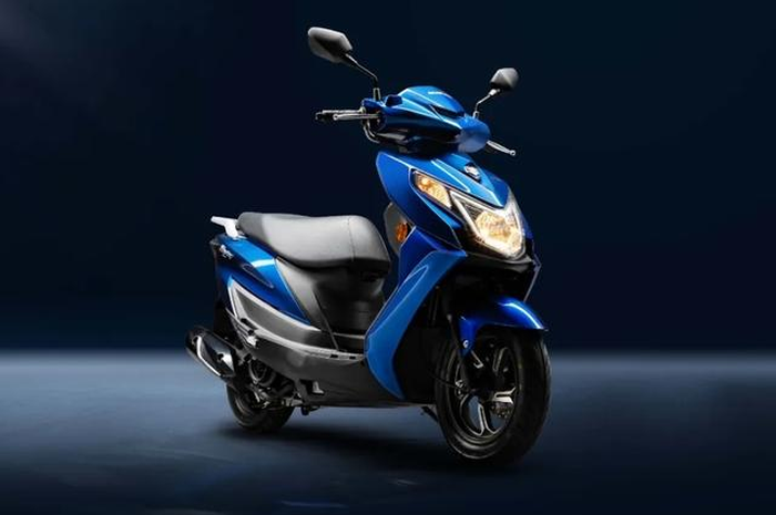 Meluncur motor matic baru Suzuki mesin 125 cc namun desain dan harga mirip Honda BeAT.