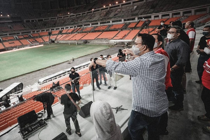 Komentar Anies Baswedan di foto Nidji disebut bernada satir. Banyak yang menduga Anies Baswedan menyindir mantan vokalis Nidji, Giring.