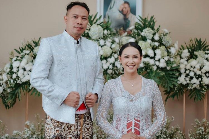 Vicky Prasetyo dan Kalina Ocktaranny 