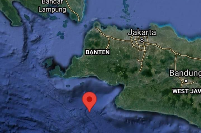 Gempa bumi di Bayah, Banten yang terasa hingga ke Jakarta. 