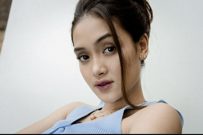 Biodata Artis Prinsa Mandagie 