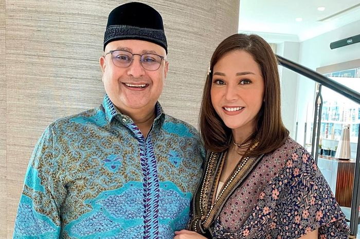  Maia Estianty dan Irwan Mussry