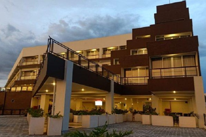 Segini harga per malam hotel tempat Marc Marquez dan kru Honda menginap di Mandalika, Lombok, Nusa Tenggara Barat (NTB).