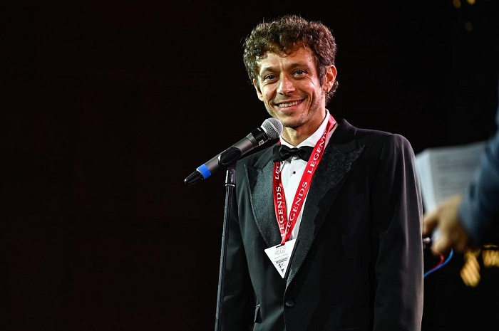 Dua kali Valentino Rossi juara dengan Aprilia