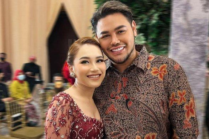 Ivan Gunawan dan Ayu Ting Ting