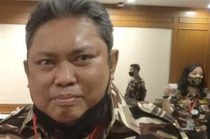 Nama mertua Dian Sastro kembali menjadi sorotan di media sosial. Dulu, Adiguna Sutowo gampang pesan nasi padang dari dalam penjara. 