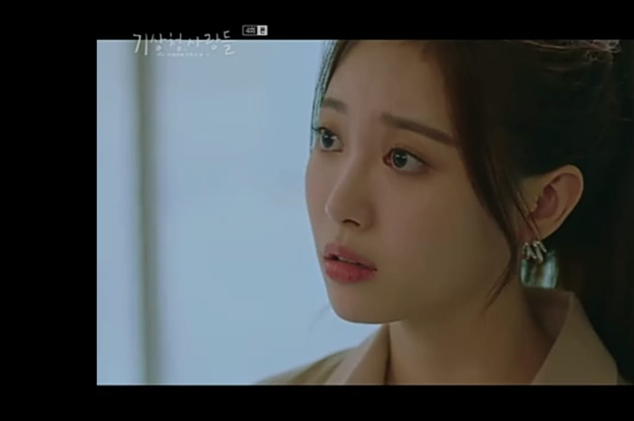 drama Forecasting Love and Weather