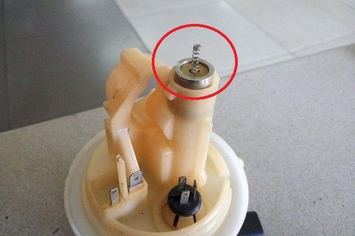Per fuel pump motor injeksi diganti dari pegas pentil