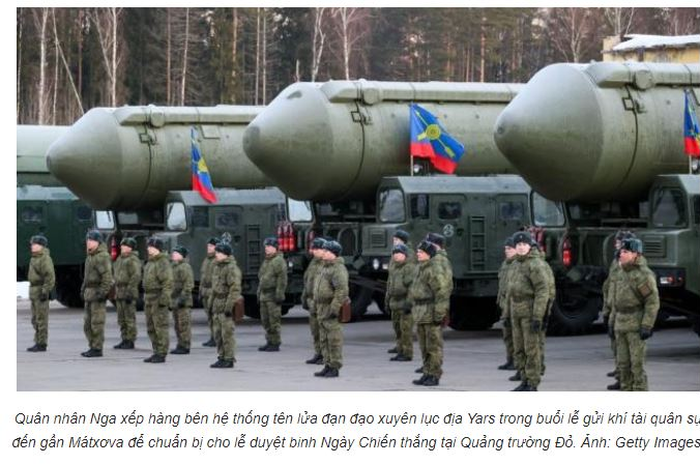 Invasi Rusia ke Ukraina, disebut sebagai tindakan pertahanan oleh Kremlin terhadap aktivitas NATO di Ukraina.