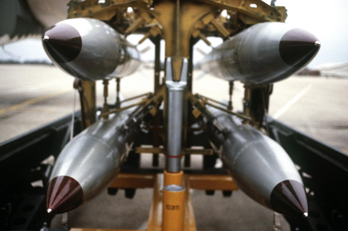 Ilustrasi bom nuklir B61-12 milik NATO