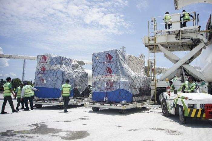 Jadwal kedatangan logistik para pembalap MotoGP Indonesia 2022 di sirkuit Mandalika, Lombok, Nusa Tenggara Barat (NTB).