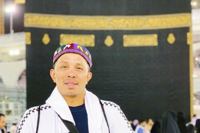 Ayah Atta Halilintar dikabarkan pernah bergabung dengan organisasi terlarang Darul Arqam. Ini foto buktinya. 